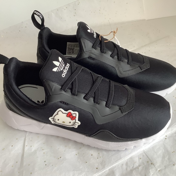 adidas Other - ADIDAS HELLO KITTY ORIGINALS FLEX SHOES new without  box‎ sz 3